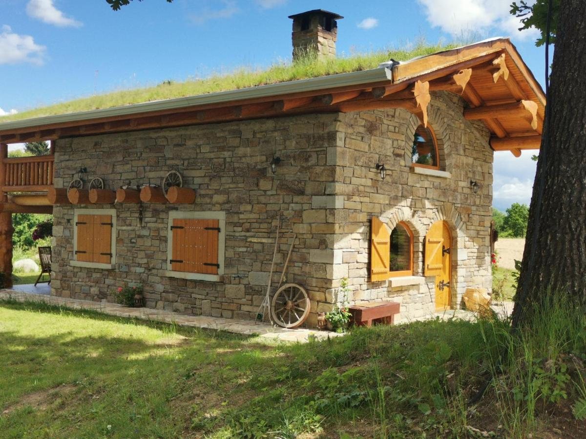 Casa de Piatră - Pensiune Agroturistică