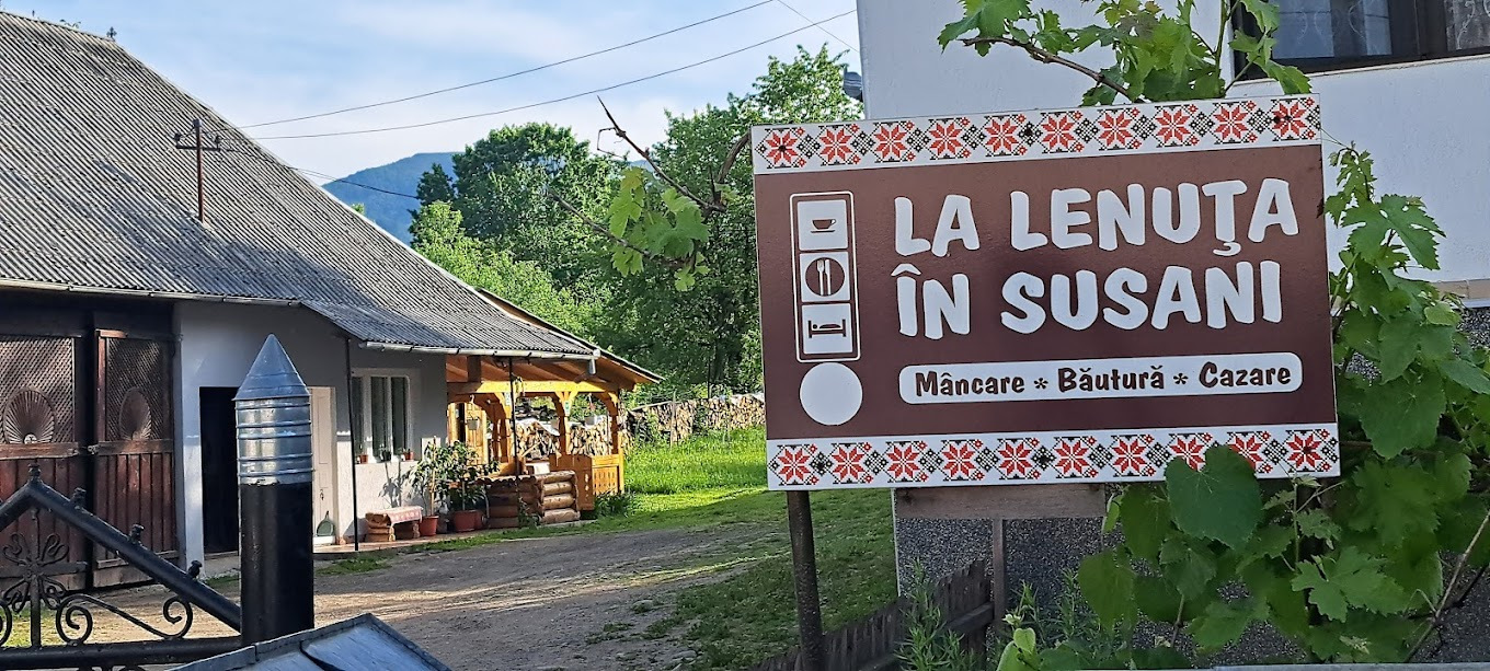 La Lenuța în Susani - Camere de Închiriat