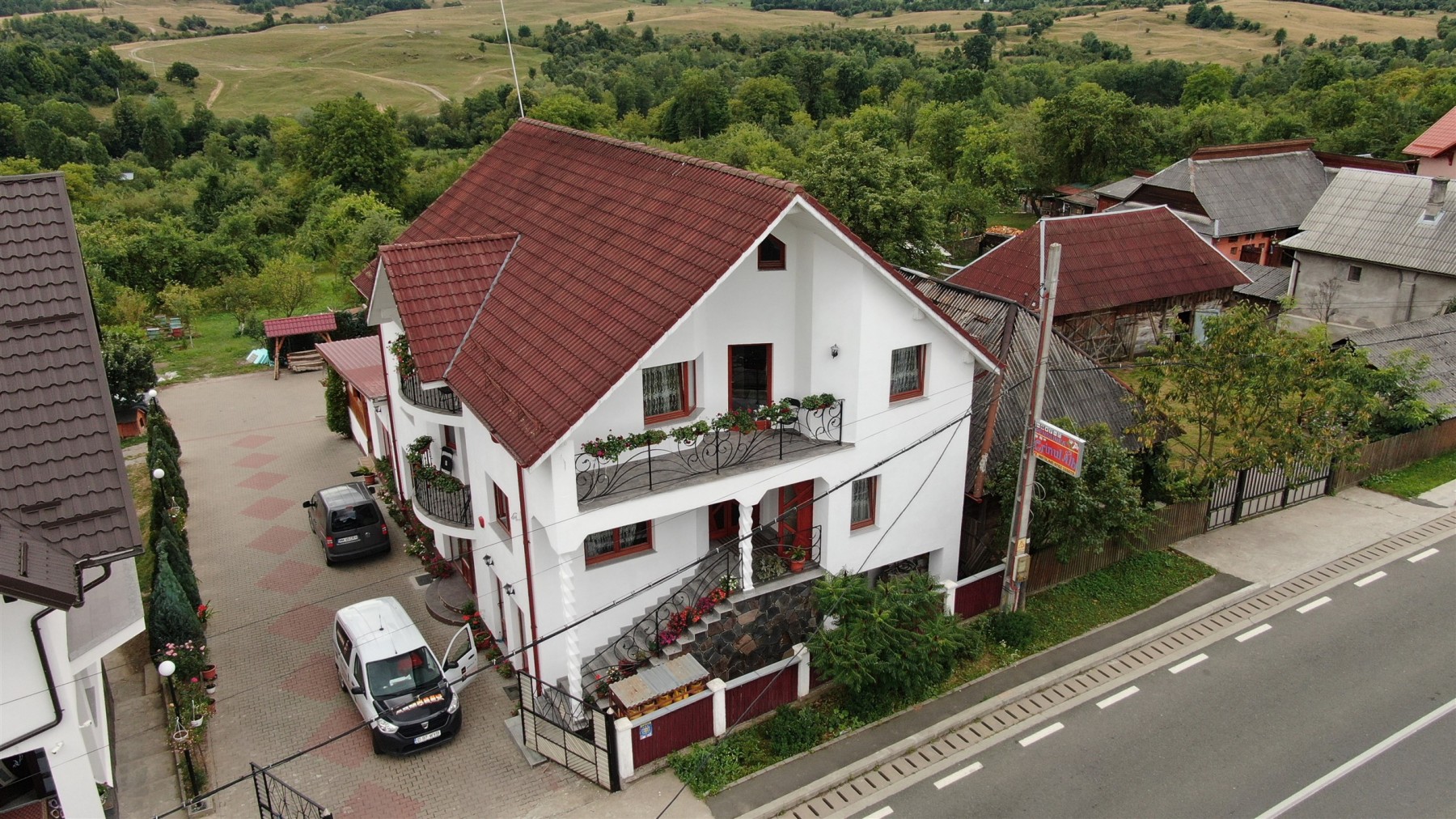 Crinul Alb Pension