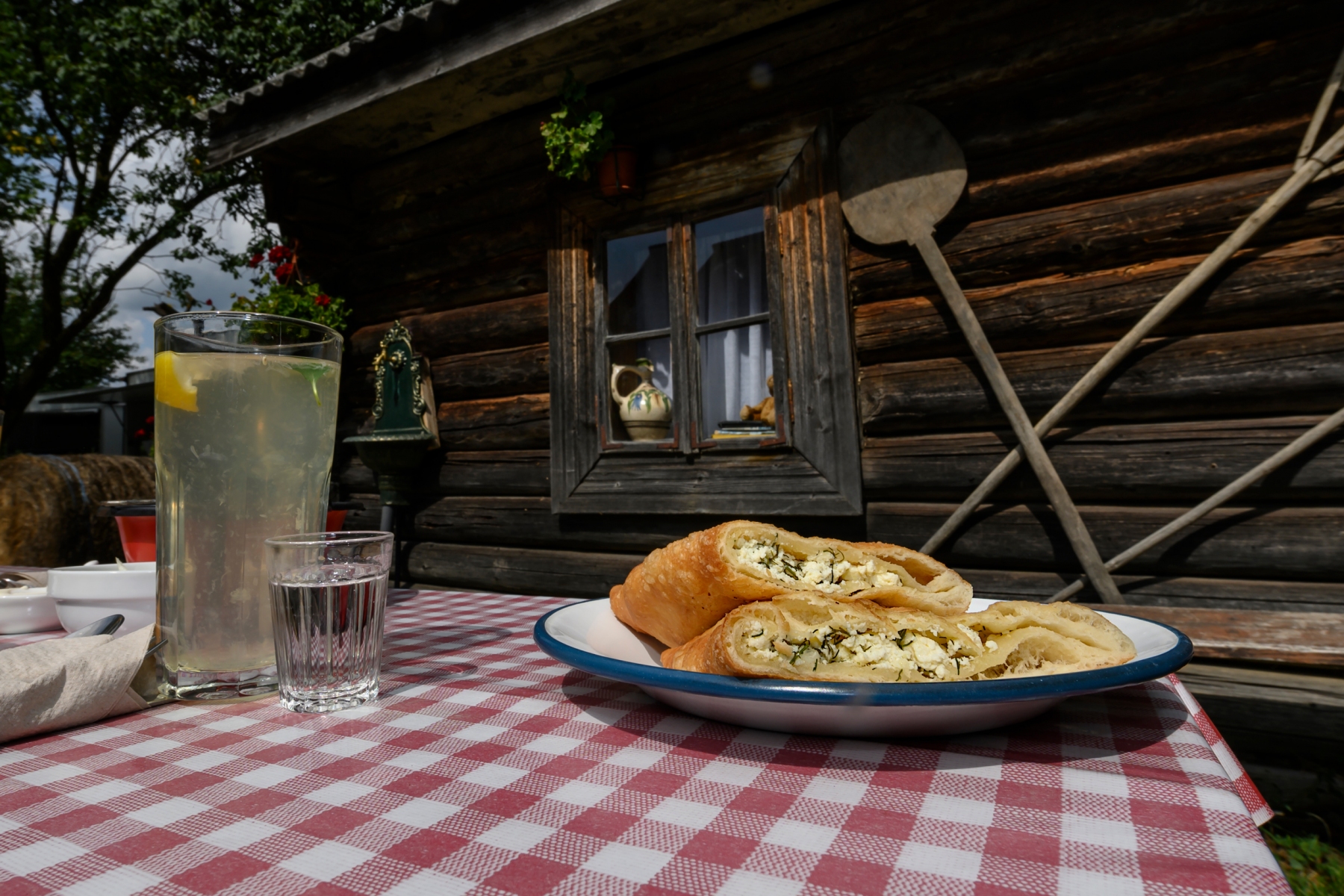 BREB148 – Local Food & Garden